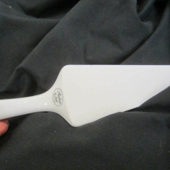 SADEK floral porcelain cake server ANDREA - Picture 2 of 4